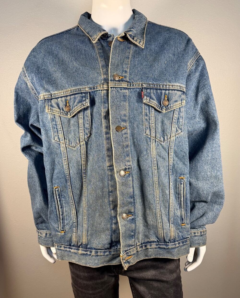 Vintage Levi's 70507-4890 Denim Trucker Jacket Size XXL USA Flag Patch